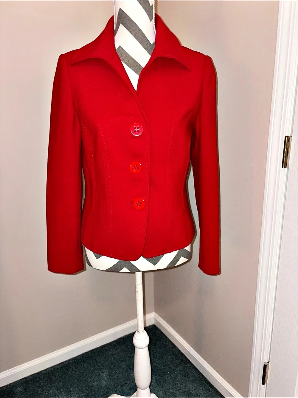Carlisle Red Blazer Size 6 Like New